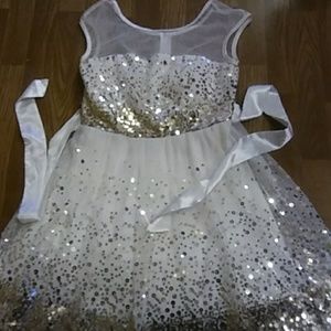 DRESS GOOD CONDITION